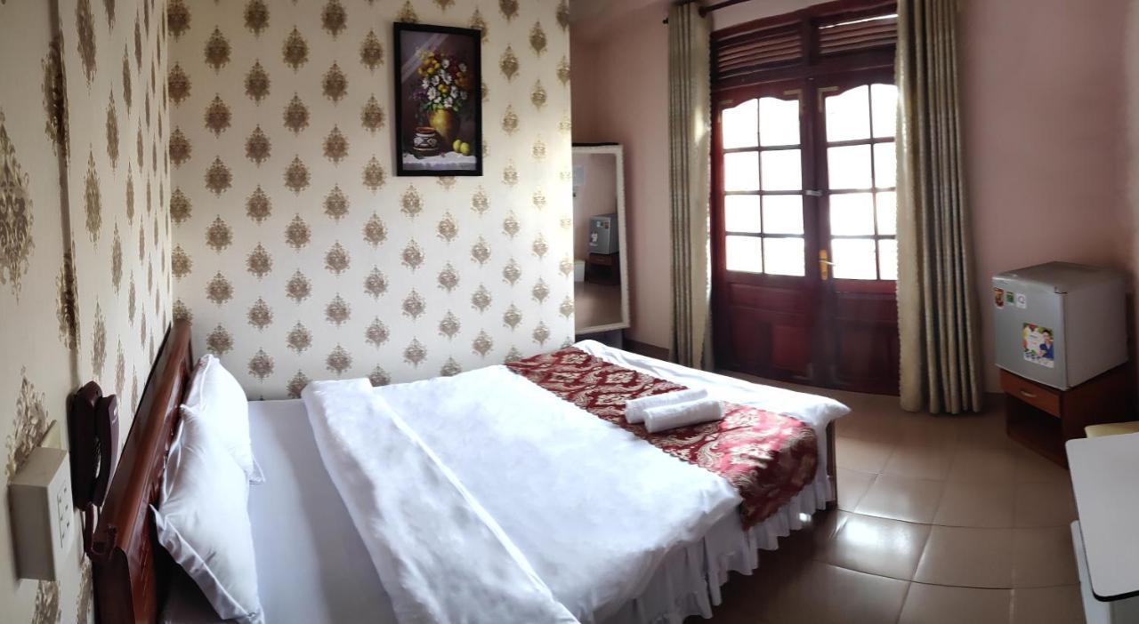 Hoang Uyen Hotel Dalat Exterior foto
