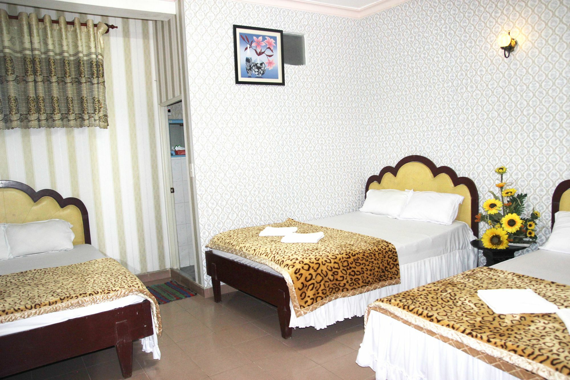 Hoang Uyen Hotel Dalat Exterior foto